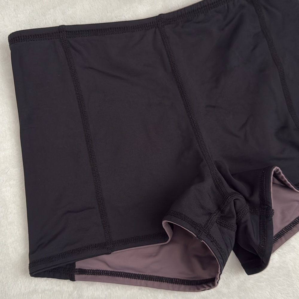 L*Space | Verona Reversible Swim Short Active Bikini Bottom Black/Purple (S) - Picture 4 of 16